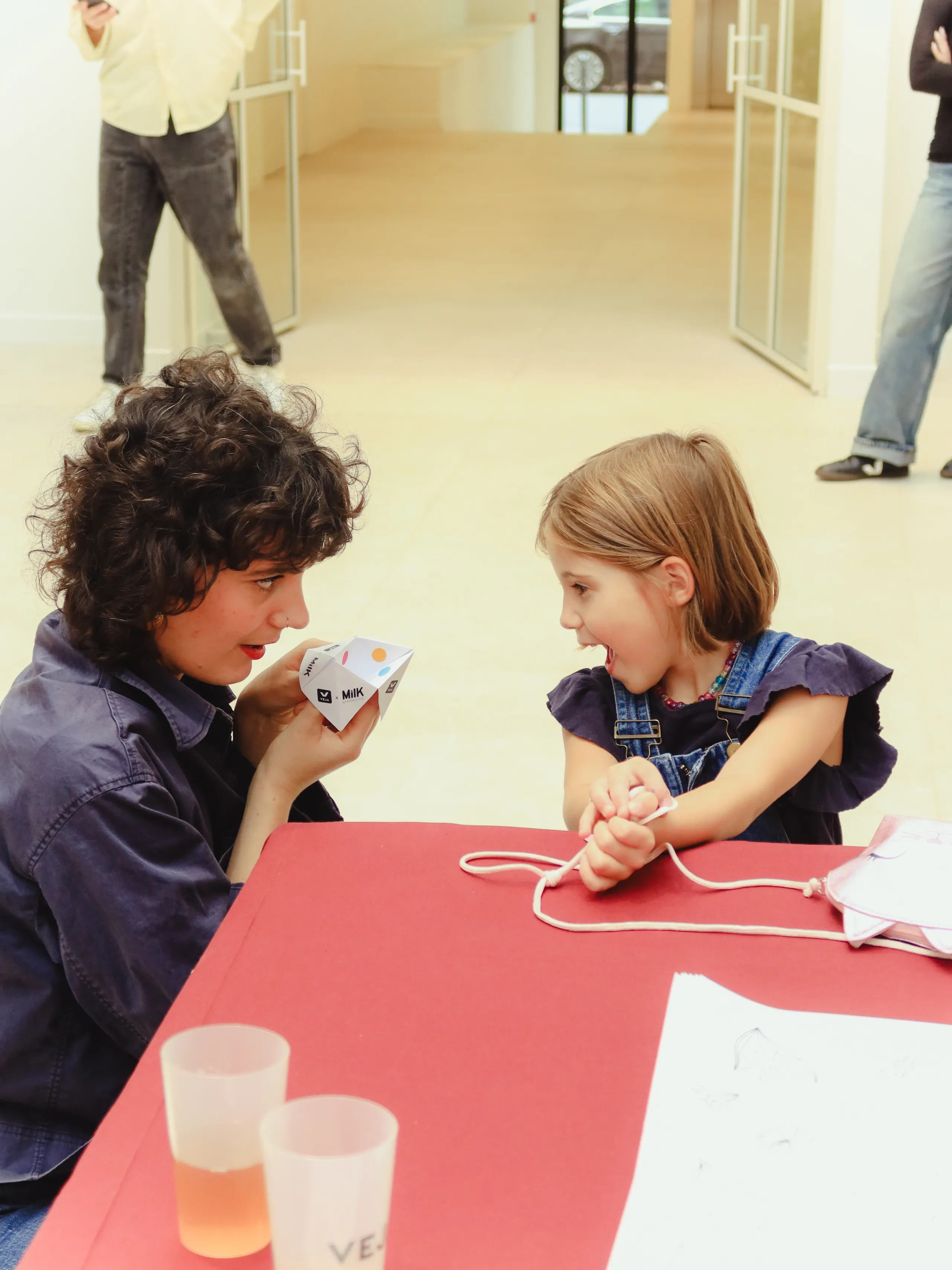 Collaboration VEJA x MILK Magazine autour de deux paires de chaussures pour enfants — image 4 sur 5